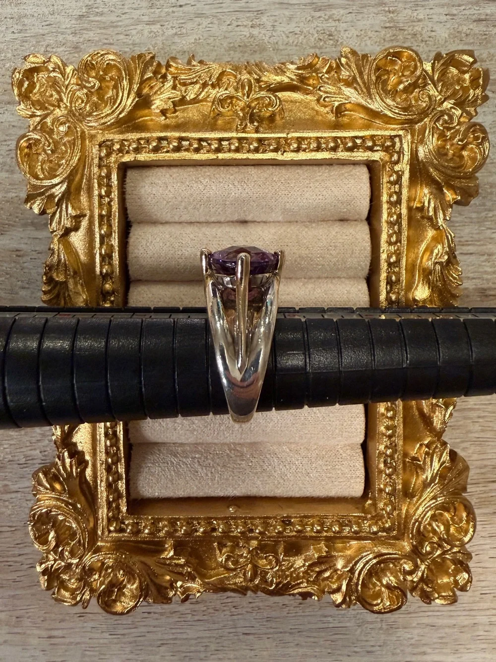 925 Sterling Silver striking 925